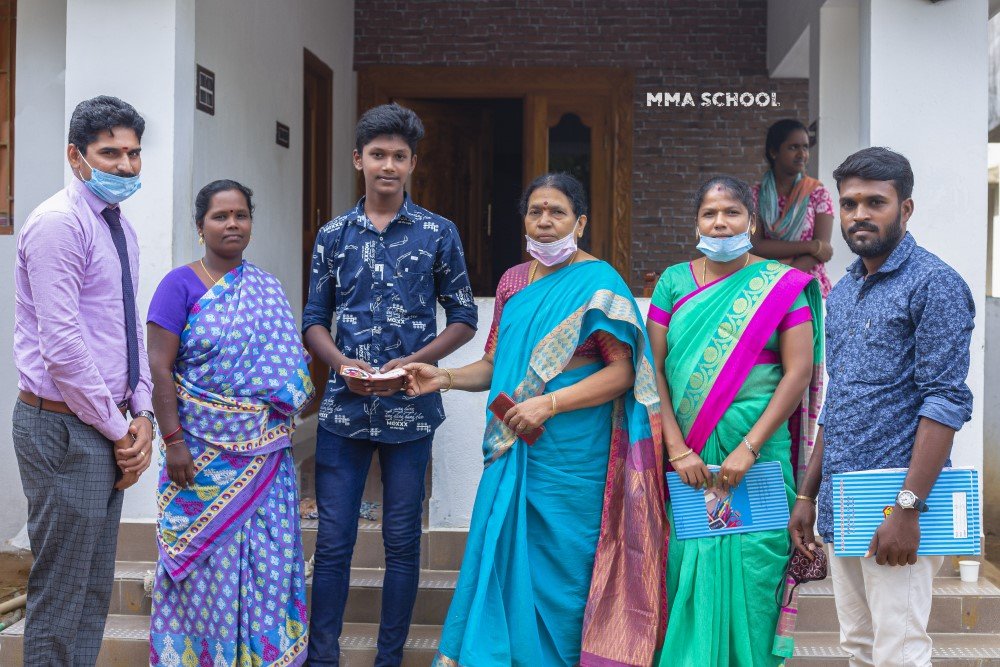 05bcd102-1370-436b-8661-231e33196950